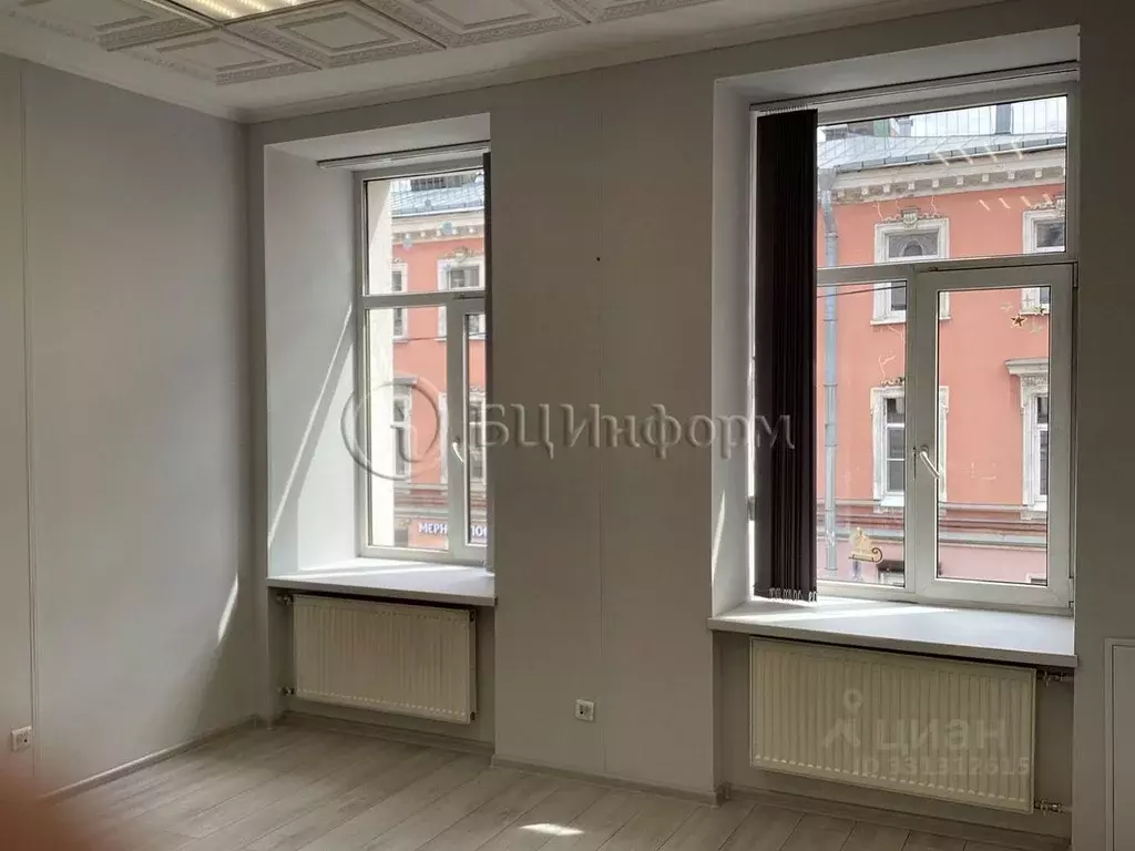 Офис в Санкт-Петербург ул. Константина Заслонова, 7 (258 м) - Фото 1