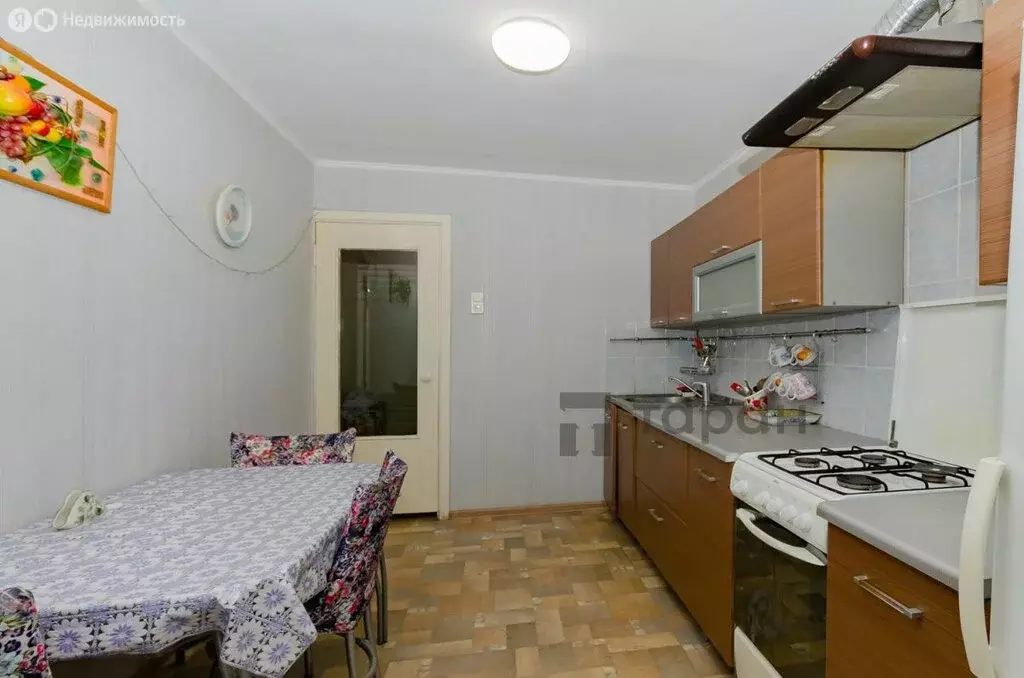 3-комнатная квартира: Челябинск, Новороссийская улица, 53 (61.9 м) - Фото 1