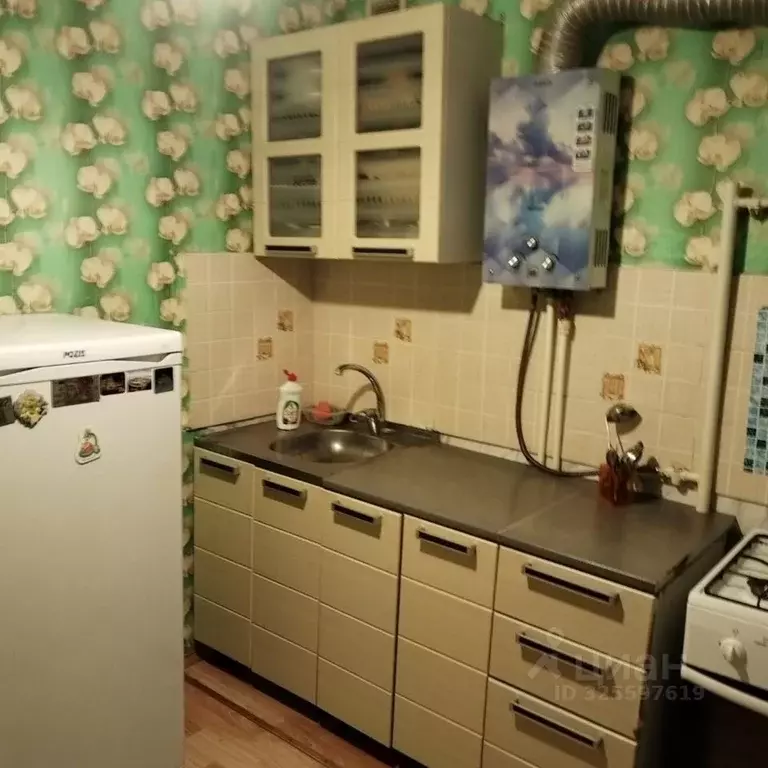 1-к кв. Татарстан, Зеленодольск Столичная ул., 16 (30.0 м) - Фото 2