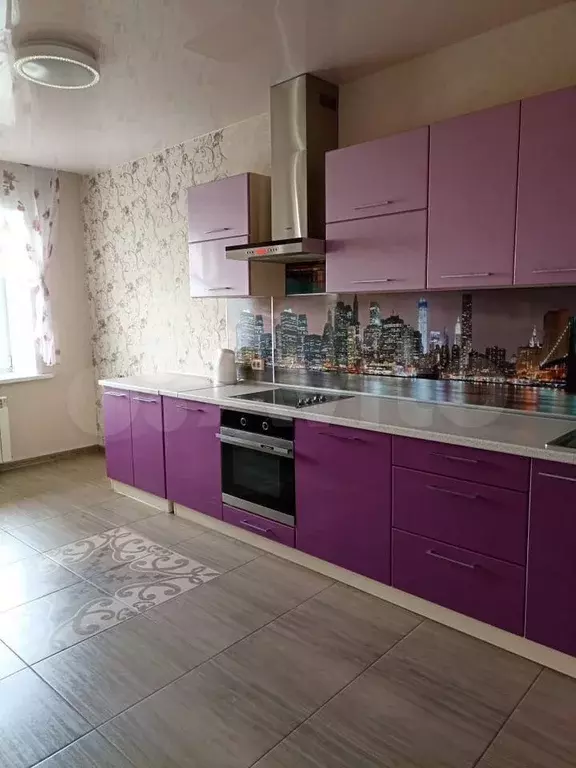 1-к. квартира, 54 м, 7/10 эт. - Фото 1