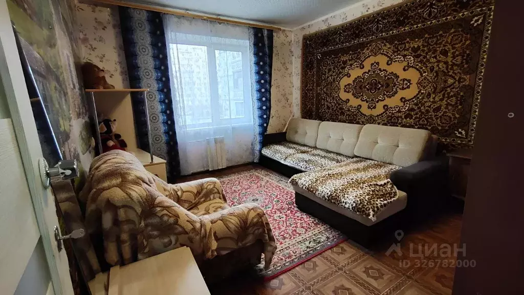 Комната Смоленская область, Смоленск ул. Петра Алексеева, 16 (14.0 м) - Фото 1