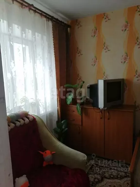 2-к кв. Псковская область, Остров ул. Ленина, 7 (44.7 м) - Фото 1