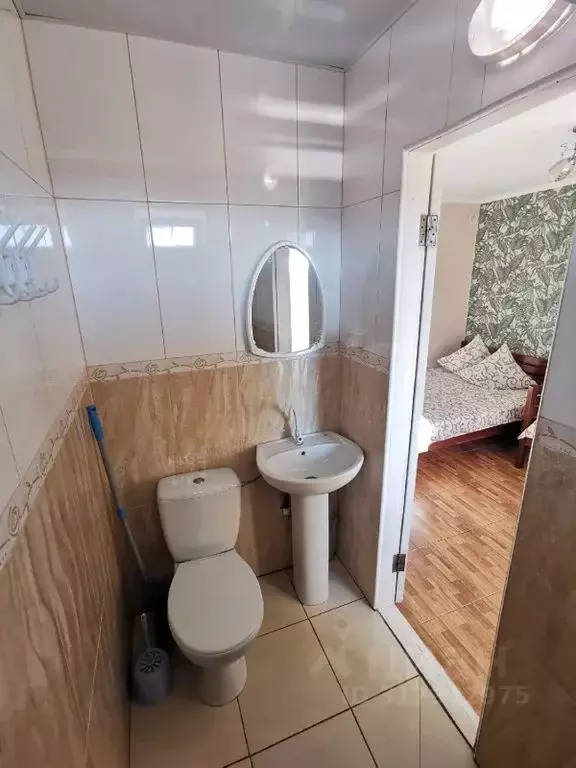 Комната Крым, Симферопольский район, Николаевка пгт ул. Ленина, 10 - Фото 2