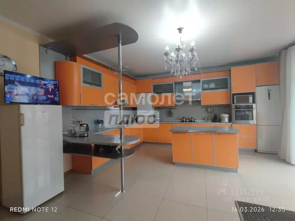 Таунхаус в Краснодарский край, Ейск ул. Пушкина, 60 (214 м) - Фото 1