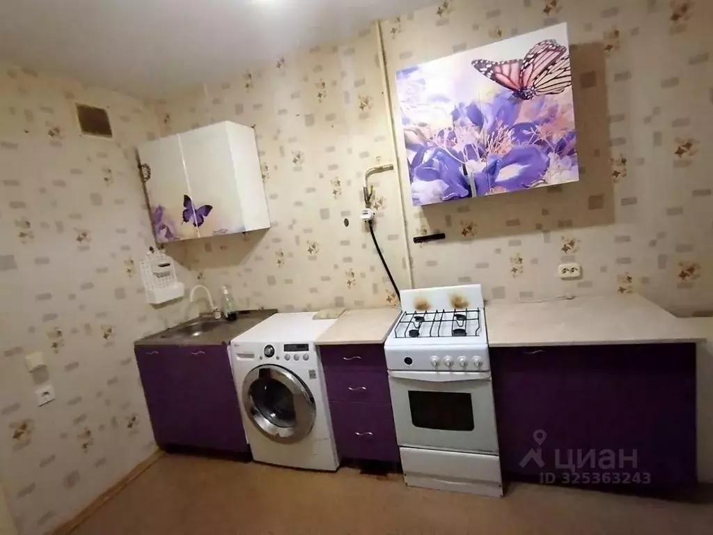 3-к кв. Волгоградская область, Волгоград ул. Маршала Воронова, 18 ... - Фото 1