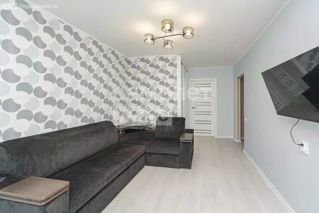 2-комнатная квартира: Пермь, улица Крисанова, 67 (44.1 м) - Фото 2