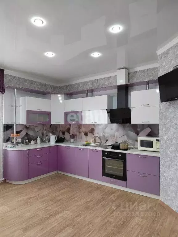 Дом в Тюменская область, Исетский муниципальный округ, с. Шорохово ул. ... - Фото 1