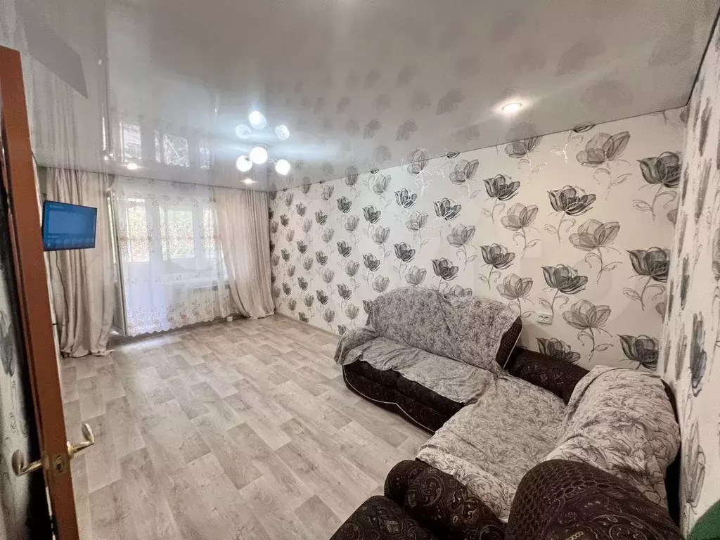 1-к. квартира, 32 м, 1/9 эт. - Фото 0