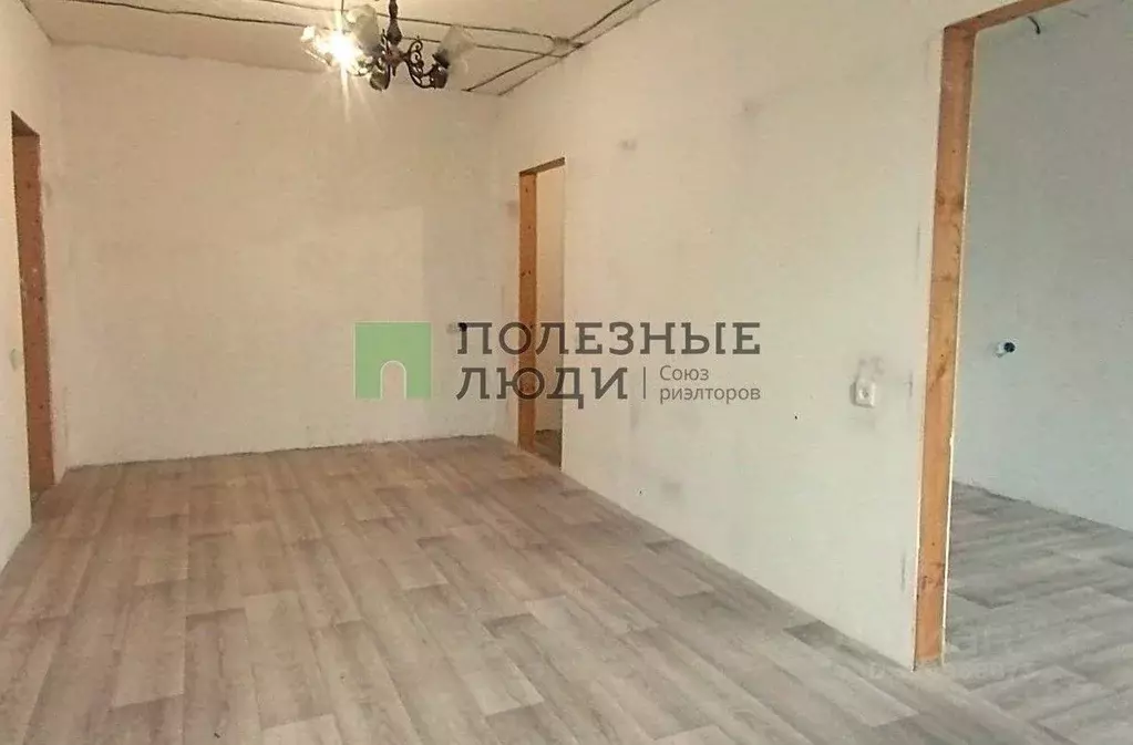 3-к кв. Самарская область, Сызрань ул. Жуковского, 23 (54.3 м) - Фото 1