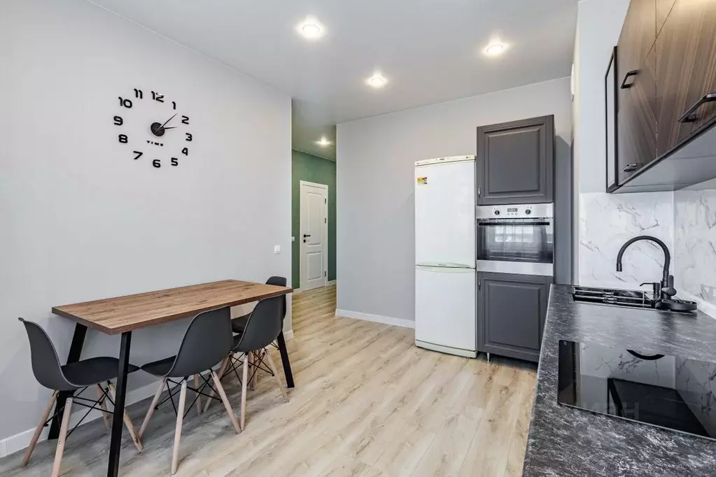 2-к кв. Свердловская область, Екатеринбург ул. Красных Командиров, ... - Фото 2