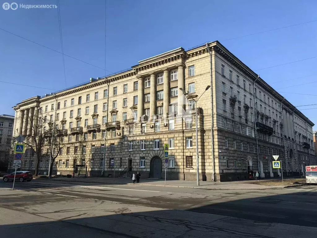 3-комнатная квартира: Санкт-Петербург, улица Маринеско, 9 (78.8 м) - Фото 1