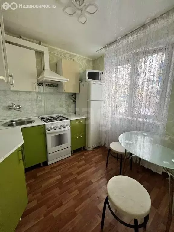 2-комнатная квартира: Стерлитамак, Коммунистическая улица, 59 (43.4 м) - Фото 0