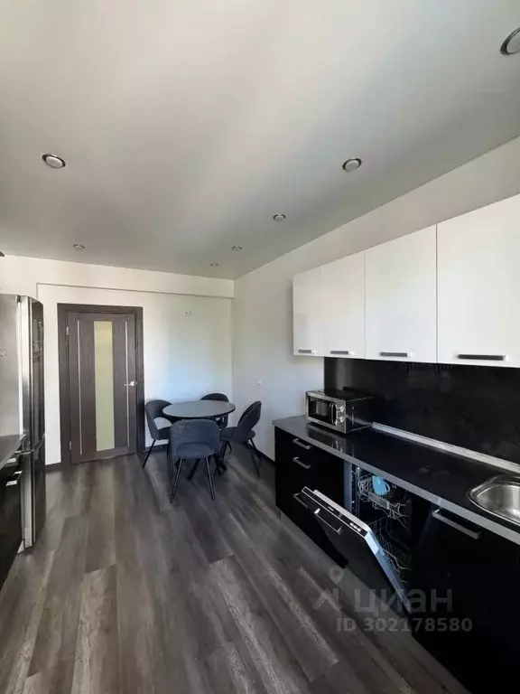 3-к кв. Ярославская область, Ярославль ул. Наумова, 63 (92.0 м) - Фото 2