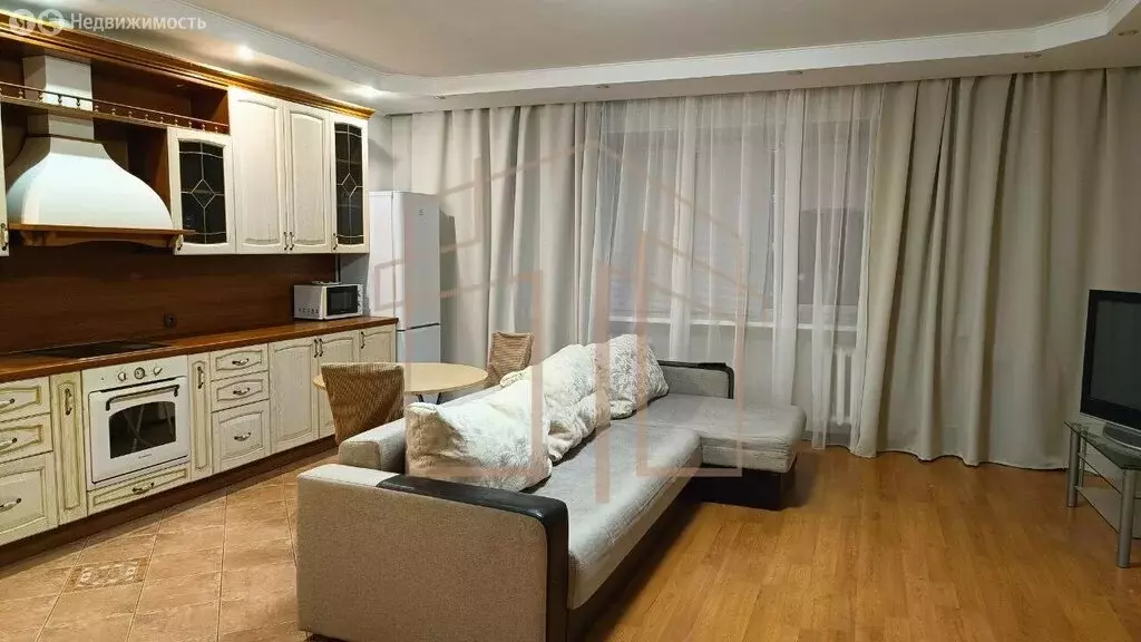 3-комнатная квартира: Тюмень, Широтная улица, 129к4 (98 м) - Фото 0