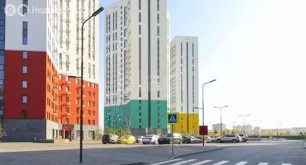 Квартира-студия: Тюмень, улица Республики, 204к5 (28.7 м) - Фото 1