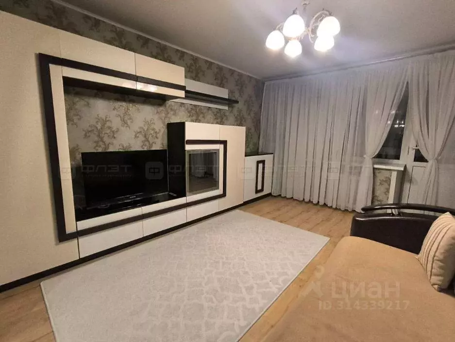 2-к кв. Татарстан, Казань ул. Голубятникова, 30 (45.0 м) - Фото 0