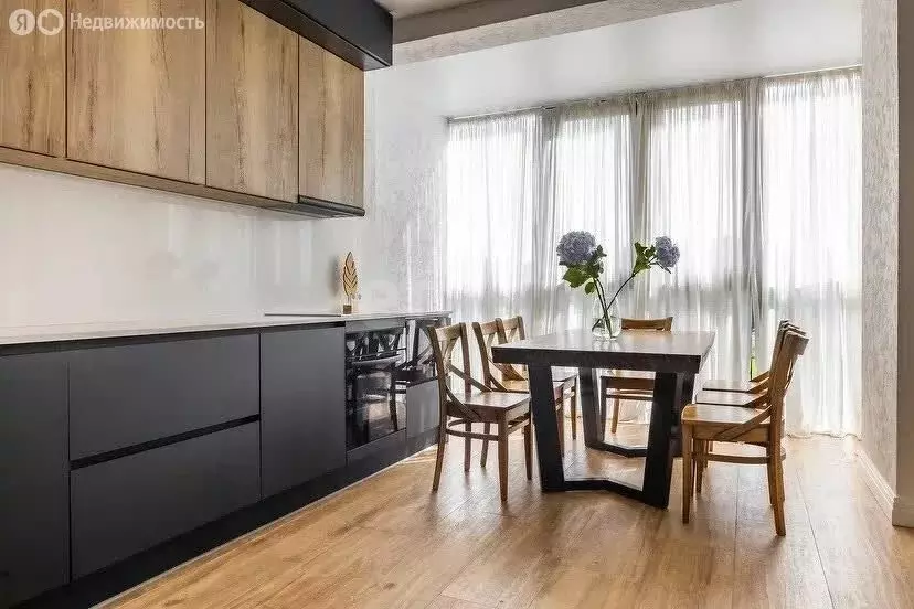 2-комнатная квартира: Санкт-Петербург, Петергофское шоссе, 45 (73.7 м) - Фото 0
