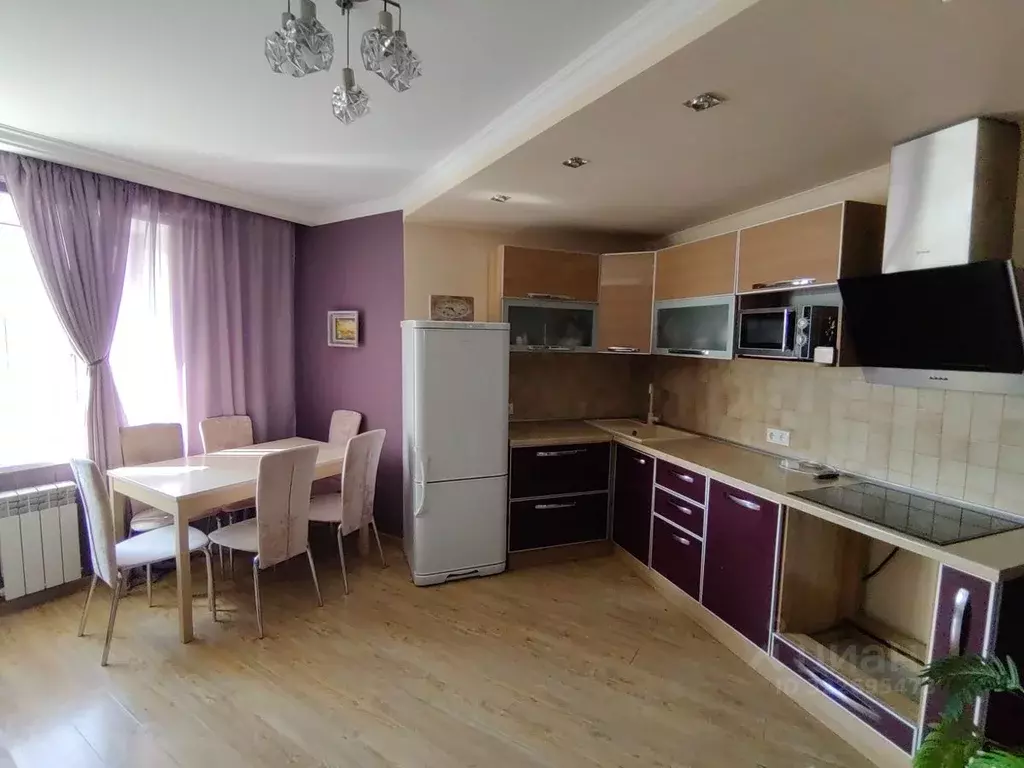 2-к кв. Томская область, Томск Большая Подгорная ул., 38 (57.7 м) - Фото 1