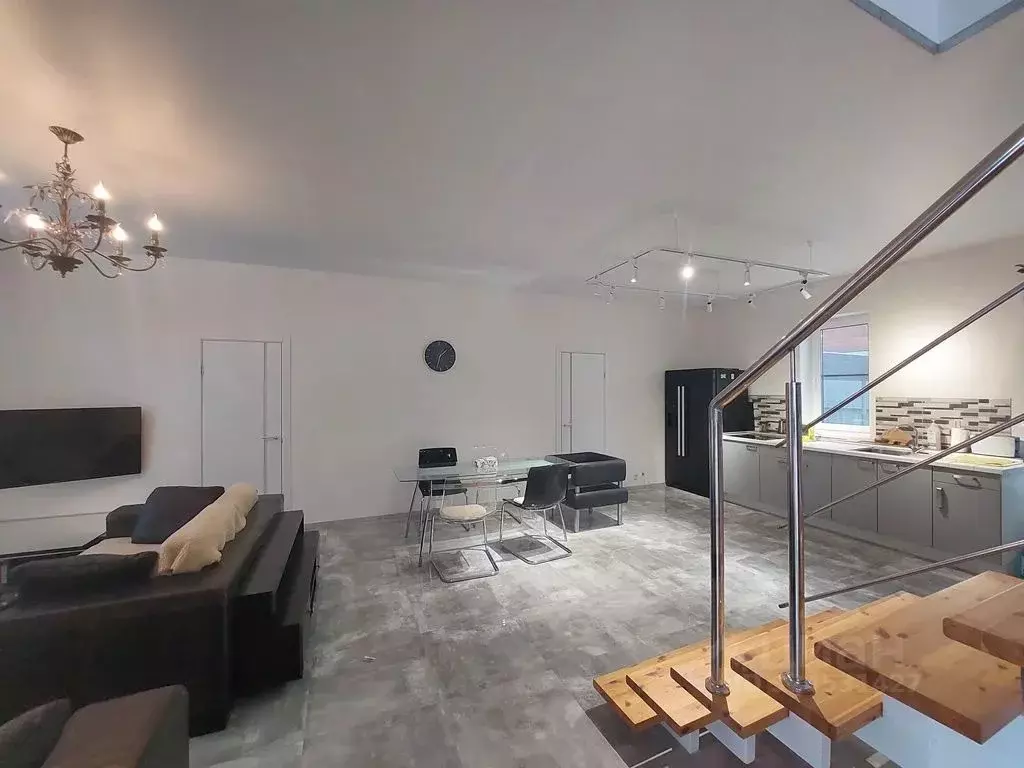 Дом в Московская область, Одинцовский городской округ, д. Ликино 17А ... - Фото 1