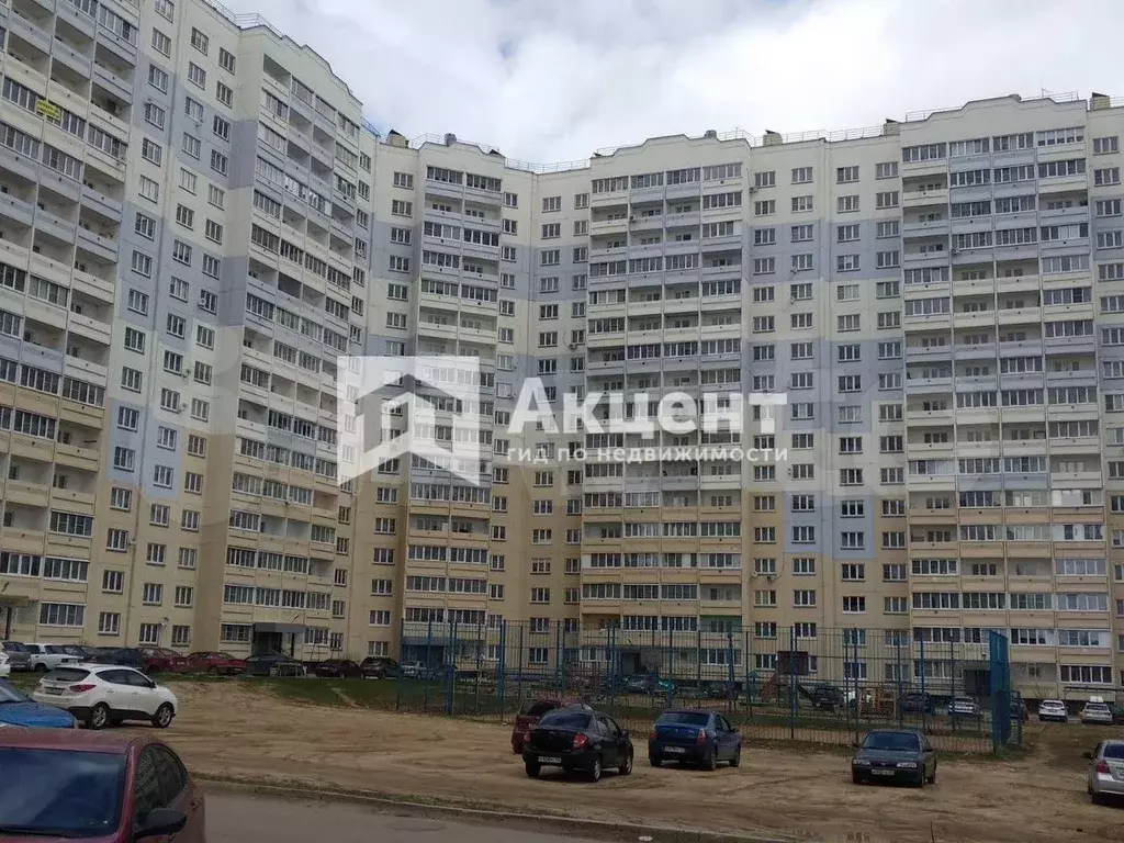3-к. квартира, 100 м, 11/17 эт. - Фото 0