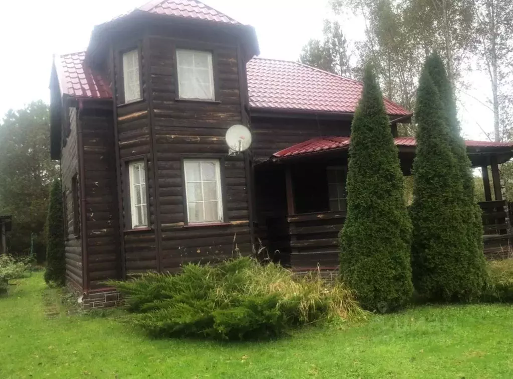 Дом в Калужская область, Жуковский муниципальный округ, Тарутино ... - Фото 1