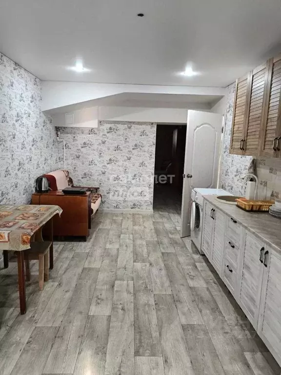 1-к кв. Краснодарский край, Ейск Красная ул., 59/7 (44.5 м) - Фото 2