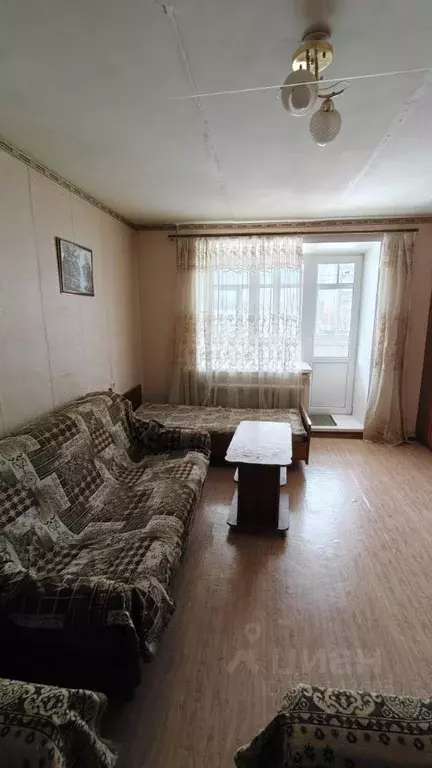1-к кв. Татарстан, Казань ул. Коммунаров, 2 (33.0 м) - Фото 2
