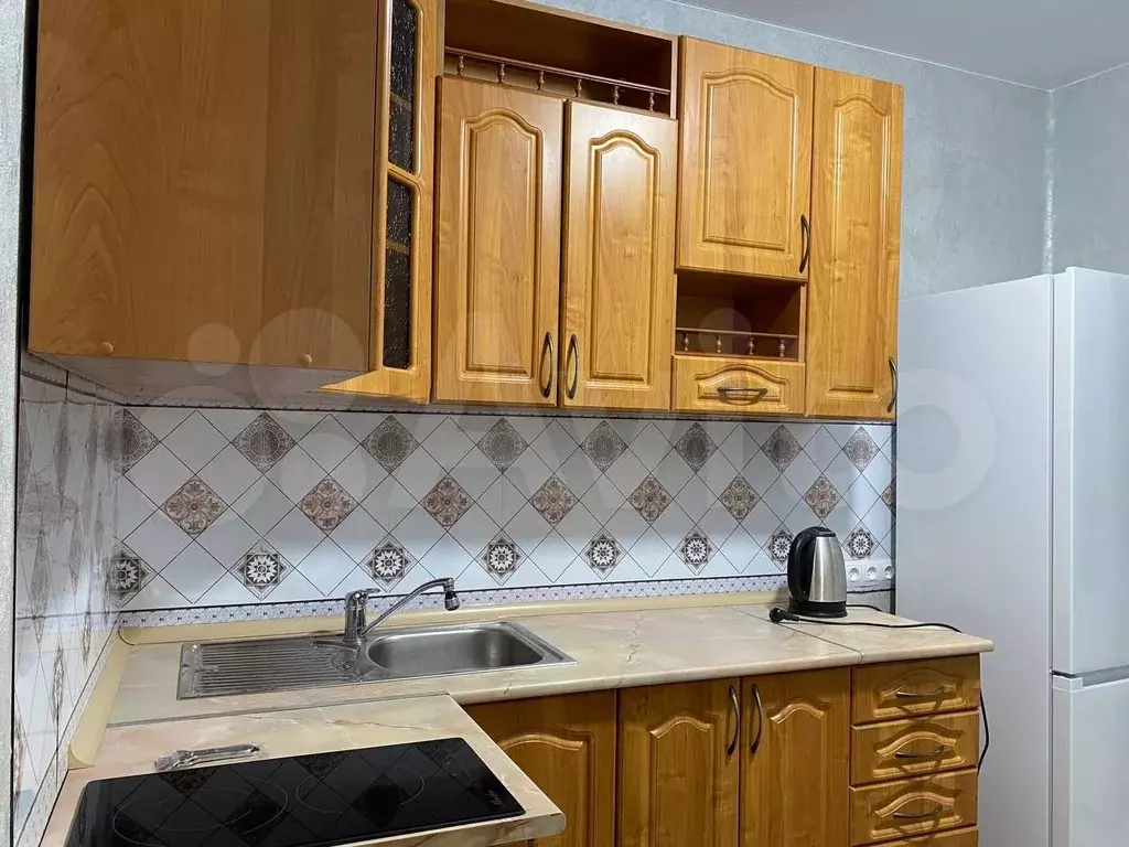 2-к. квартира, 60 м, 5/10 эт. - Фото 0