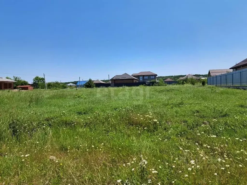 Участок в Адыгея, Майкоп ул. Маршала Василевского (6.0 сот.) - Фото 1