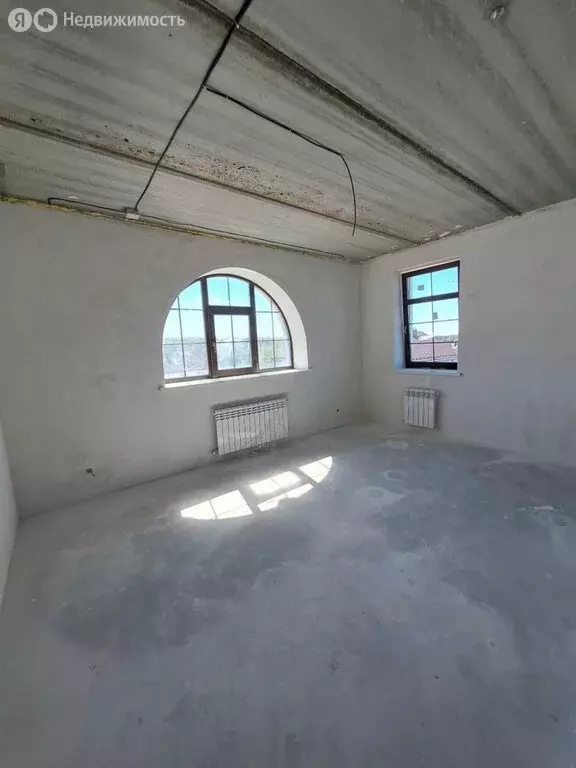 Дом в Свердловская область, Сысертский муниципальный округ, посёлок ... - Фото 2