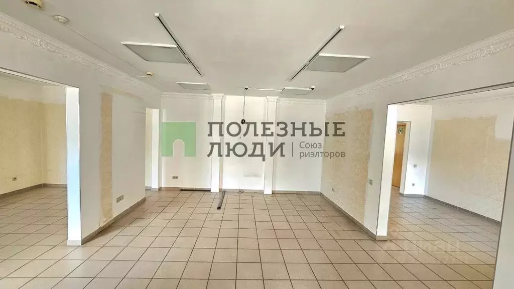 Помещение свободного назначения в Красноярский край, Красноярск ... - Фото 1