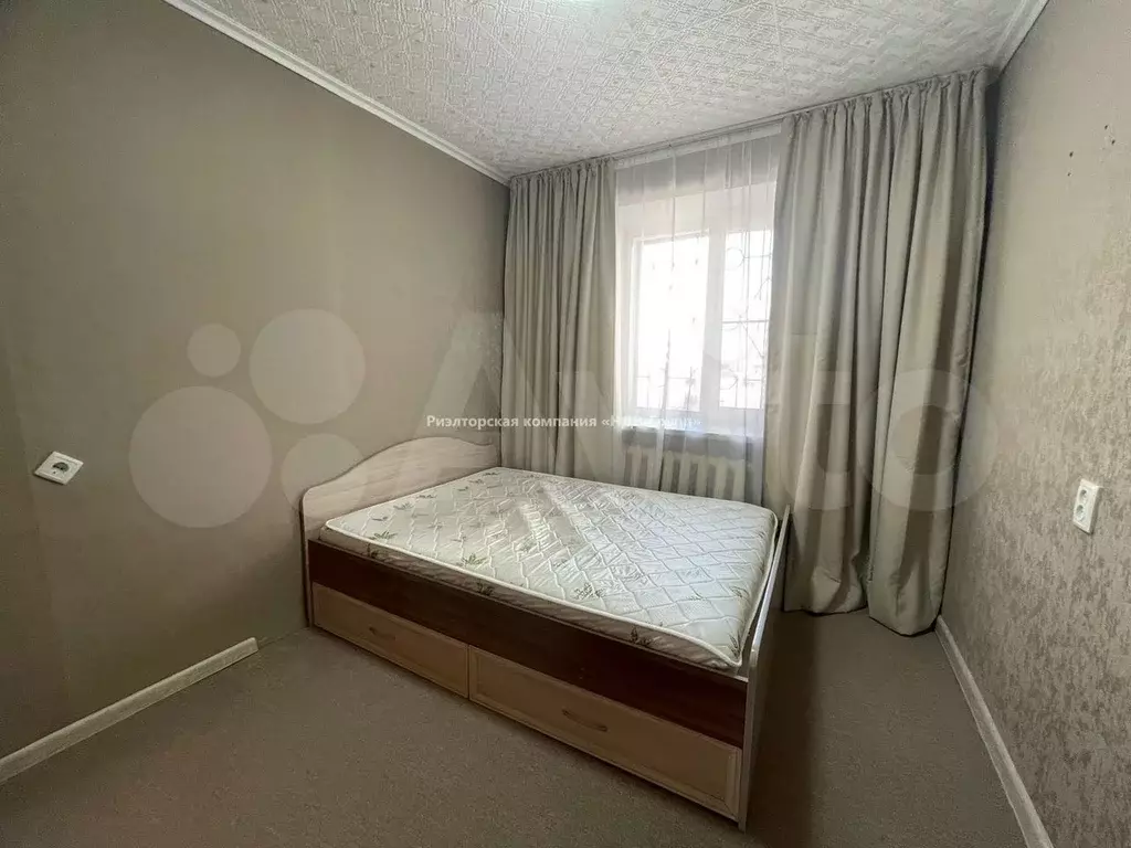 3-к. квартира, 60 м, 1/10 эт. - Фото 0