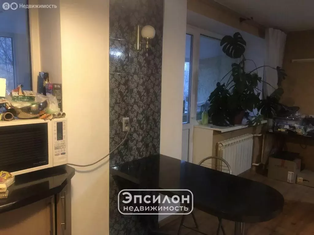 3-комнатная квартира: Курск, улица Карла Маркса, 14 (61.9 м) - Фото 2