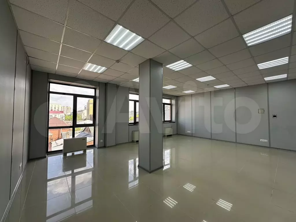 Офис в центре, 46.8м - Фото 1