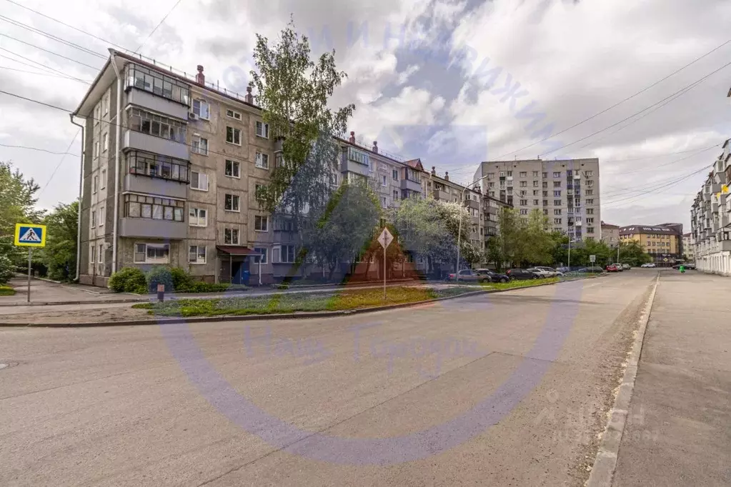 3-к кв. Курганская область, Курган Тобольная ул., 41 (60.0 м) - Фото 0