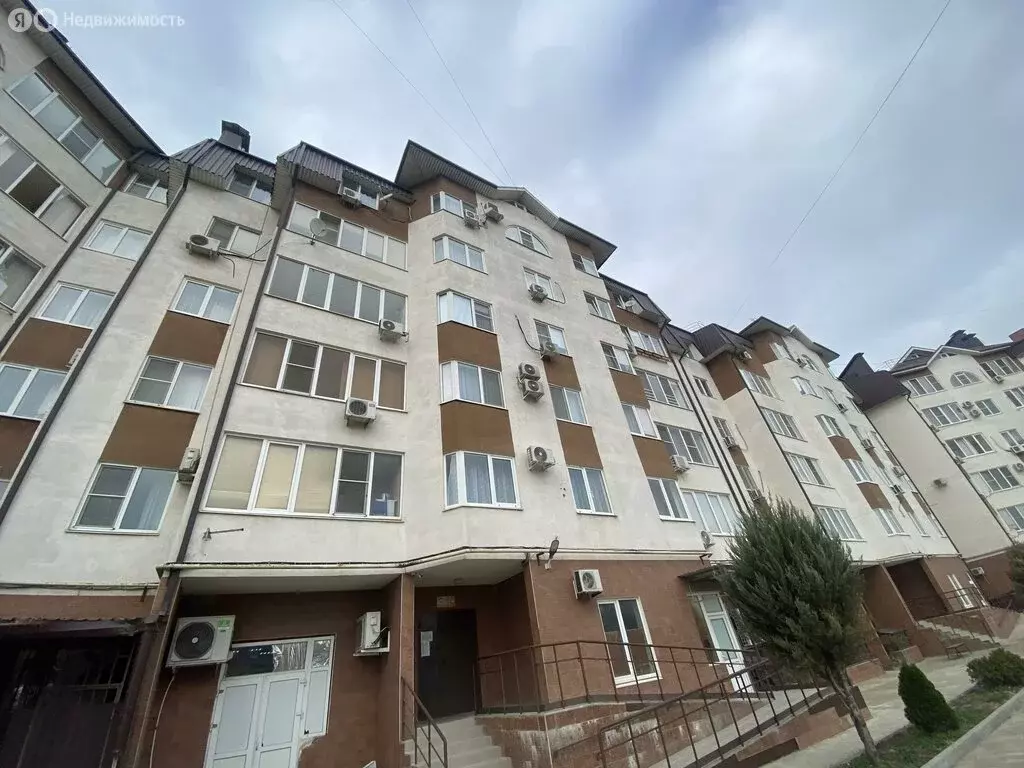 2-комнатная квартира: Армавир, улица Ефремова, 101 (40 м) - Фото 0