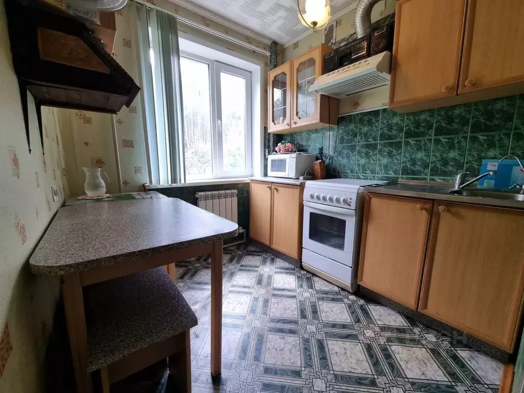 4-к кв. Воронежская область, Борисоглебск Юго-Восточный мкр, 5 (61.5 ... - Фото 0