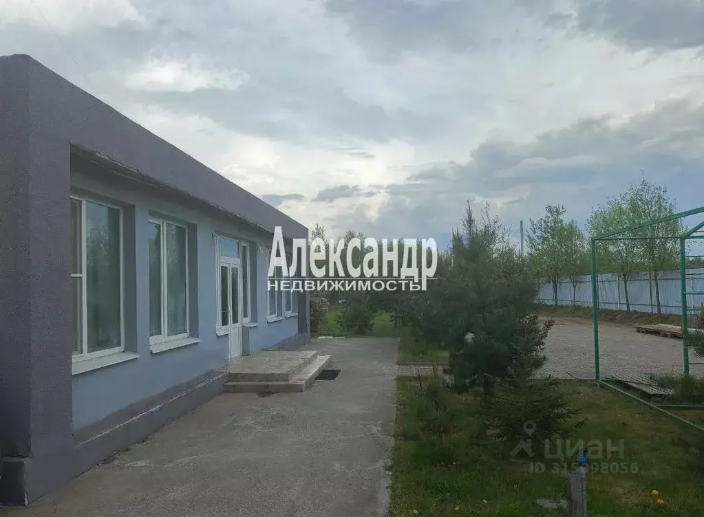 Дом в Санкт-Петербург, Санкт-Петербург, Сестрорецк ул. Каугиевская, 55 ... - Фото 0