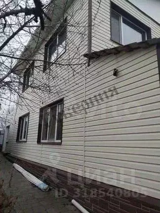 Дом в Белгородская область, Белгород ул. Имени Героя Советского Союза ... - Фото 0