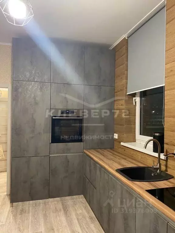 1-к кв. Тюменская область, Тюмень ул. Муравленко, 13 (47.0 м) - Фото 2