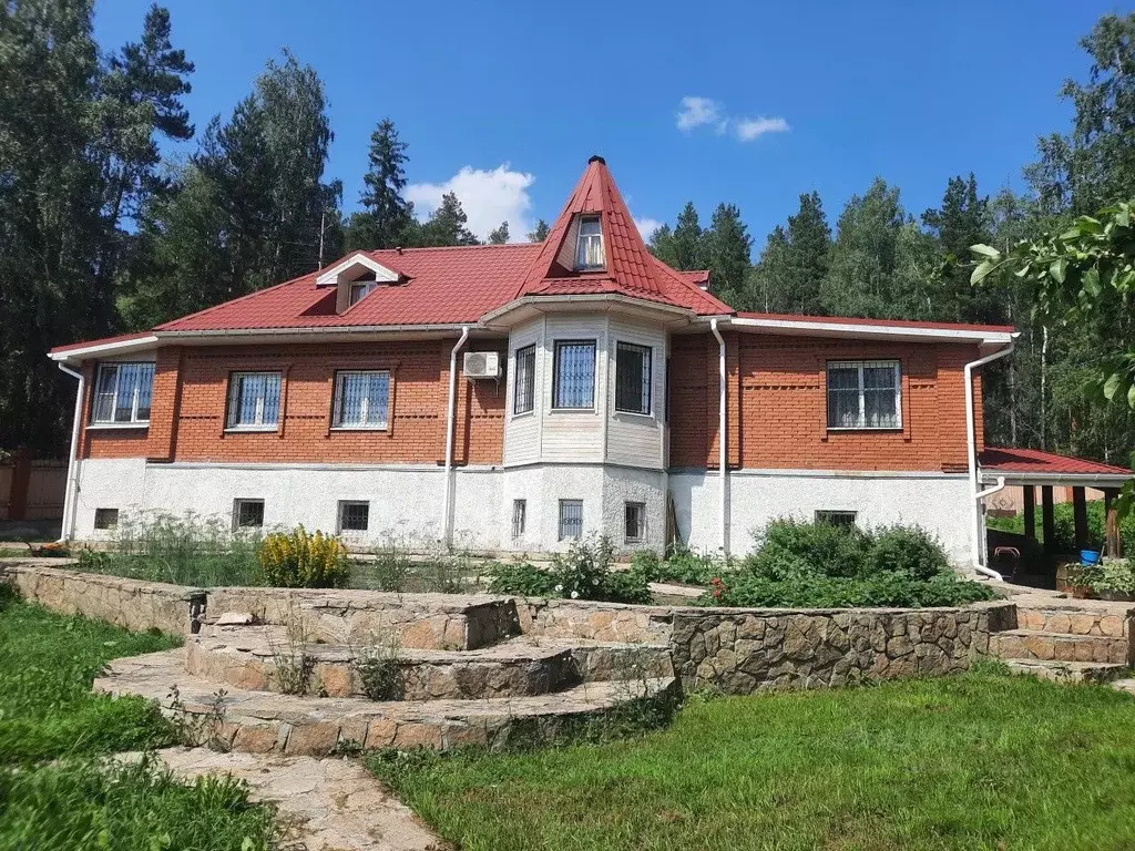 Дом в Свердловская область, Среднеуральск городской округ, д. Мурзинка ... - Фото 1