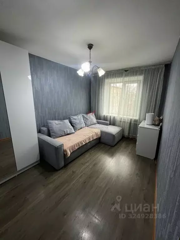 3-к кв. Хакасия, Абакан ул. Островского, 19 (66.0 м) - Фото 1