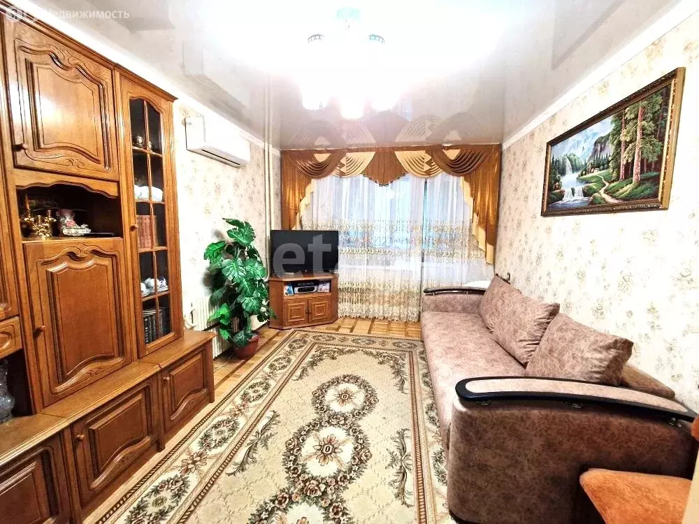 3-комнатная квартира: Славянск-на-Кубани, улица Ковтюха, 87 (62 м) - Фото 1