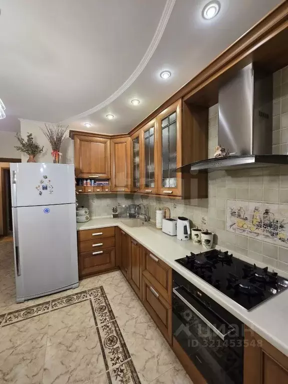 2-к кв. Калужская область, Калуга ул. Суворова, 7к1 (70.0 м) - Фото 1