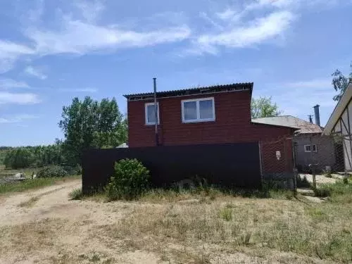 Дом в Воронежская область, Верхнехавский район, Малоприваловское ... - Фото 0