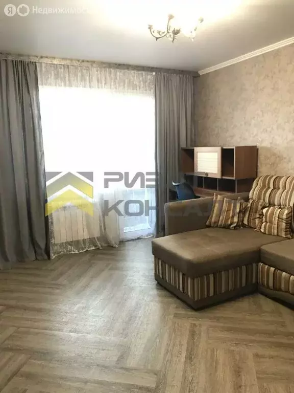 1-комнатная квартира: Омск, улица Сазонова, 208А (38 м) - Фото 1