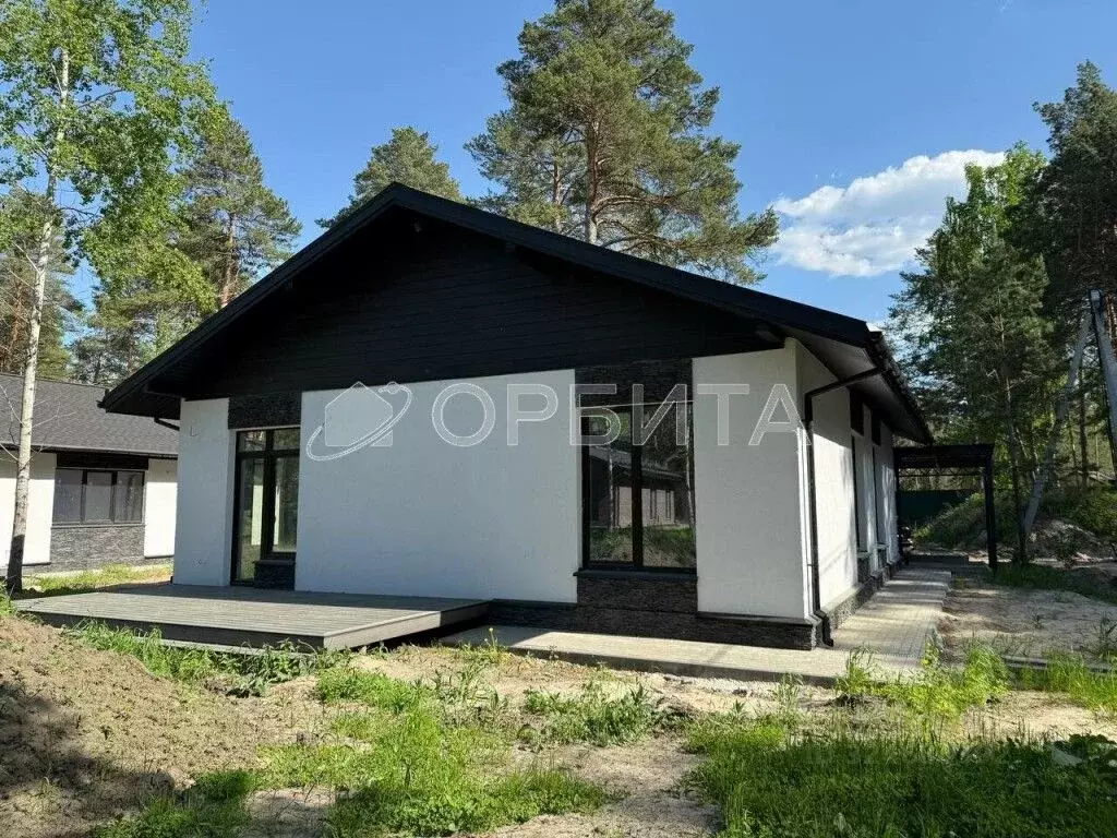 Дом в Тюменская область, Тюменский муниципальный округ, с. Перевалово  ... - Фото 1