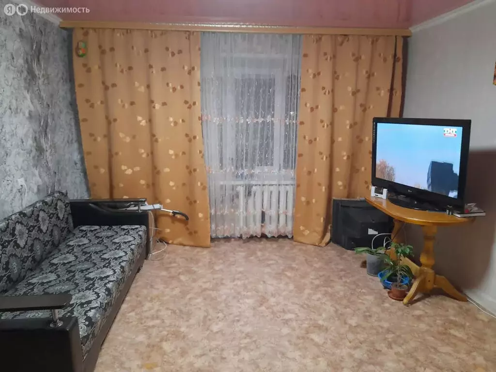 Квартира-студия: Нижнекамск, проспект Строителей, 6Б (30.2 м) - Фото 0