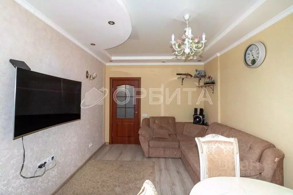 1-к кв. Тюменская область, Тюмень ул. Мельникайте, 2к6 (42.9 м) - Фото 0