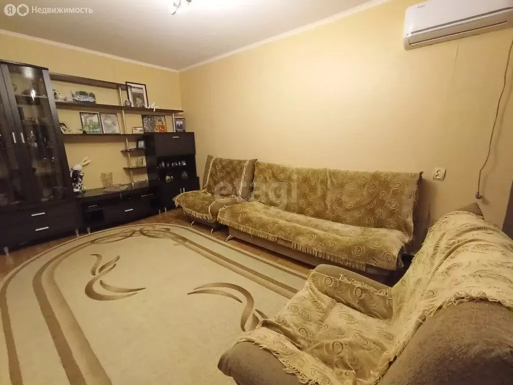 3-комнатная квартира: Тольятти, улица Свердлова, 49 (50.4 м) - Фото 1